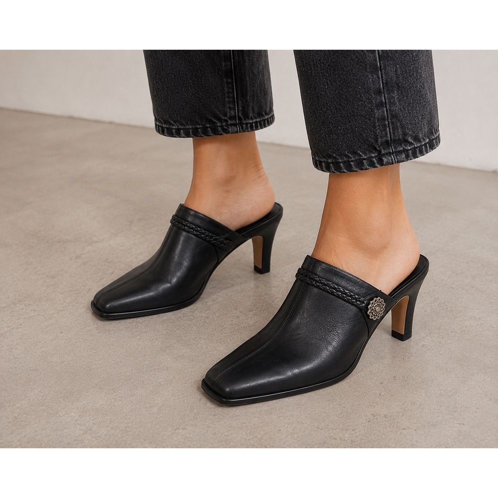 Brighton Womens Black Leather Square Toe Heeled Mules Silver Concho Size 8M